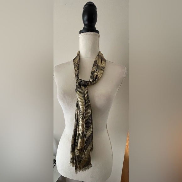 Chevron Print Metallic Gold Silver Scarf Career Office - Picture 5 of 8